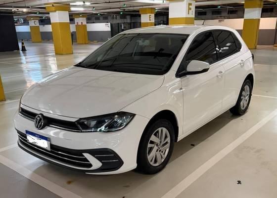 VOLKSWAGEN POLO 1.0 170 TSI COMFORTLINE AUTOMÁTICO VOLKSWAGEN POLO 1.0 170 TSI COMFORTLINE AUTOMÁTICO